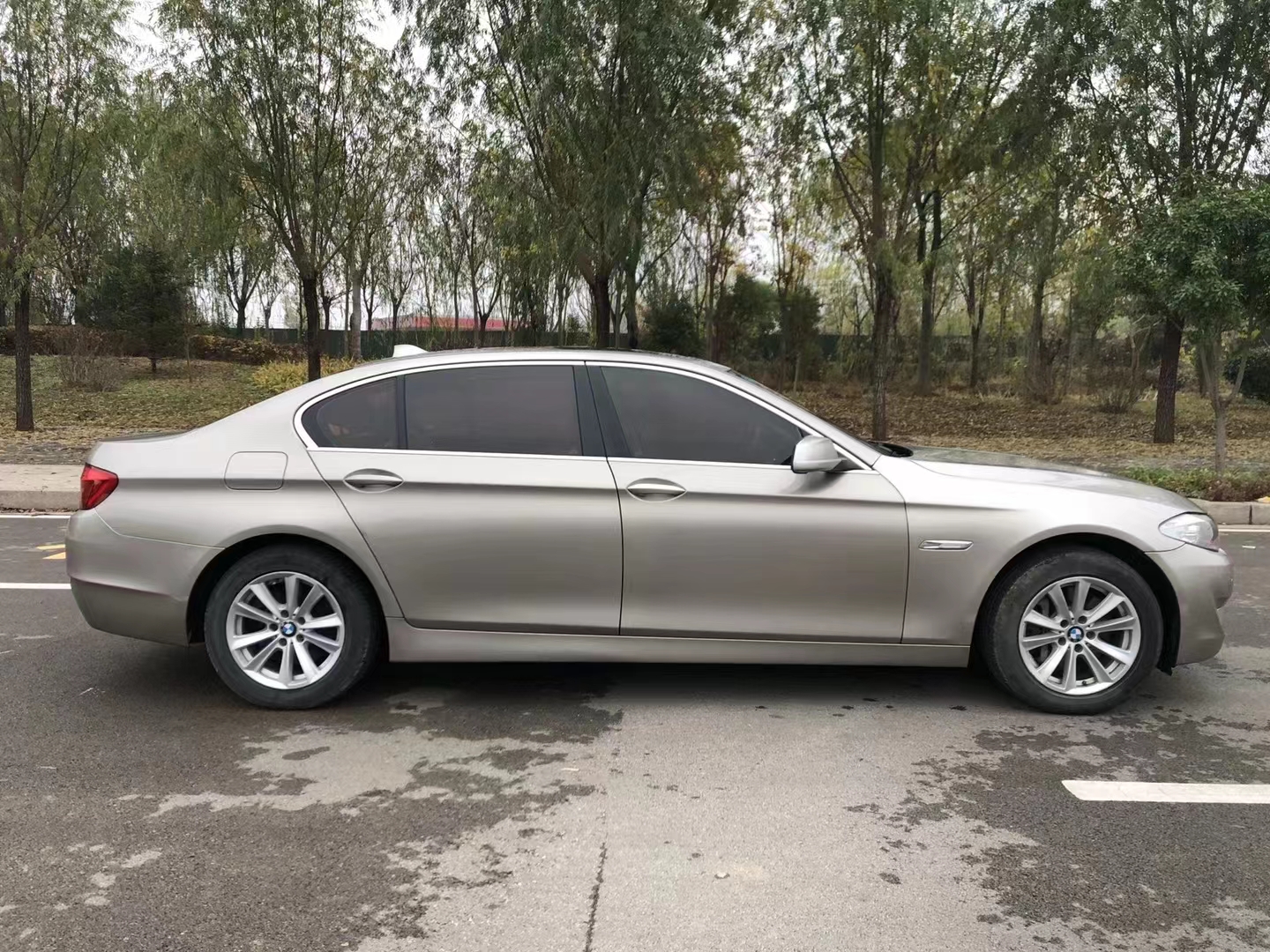 13年宝马520(图2)